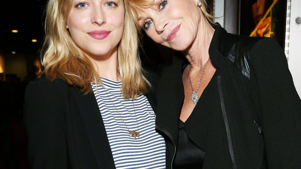 Melanie Griffith Net Worth 2022 - Turbulent Life of an Actre