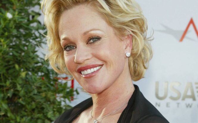 Melanie Griffith Net Worth 2023 - Turbulent Life of an Actress
