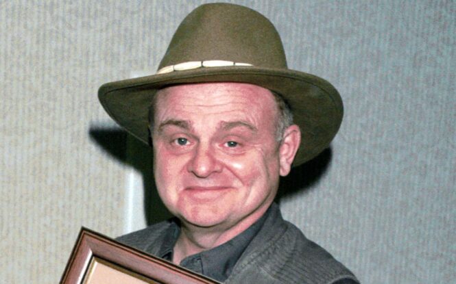Gary Burghoff's net worth is estimated at $6 million, with his act...