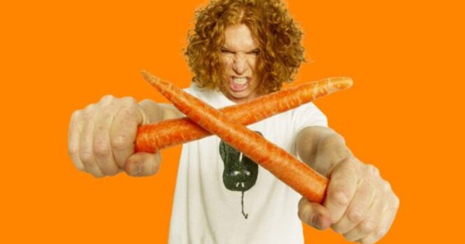 Carrot Top’s Net Worth 2022 - Early life, Career and Accomplishments