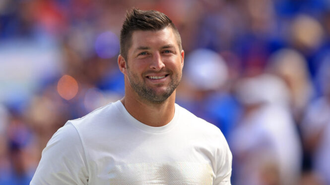 Tim Tebow Net Worth 2023 - Early Life, Career and Achievements