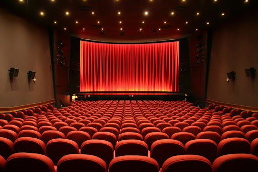 How to Set Up an Independent Cinema in 2023