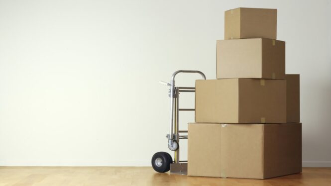 10 Useful Tips for Moving Out for the First Time - 2022 Guide