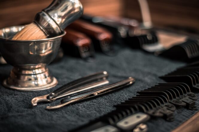 4 Best Electric Shavers for Black Men - 2023 Buying Guide