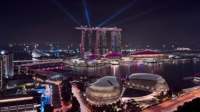 How Did Singapore Become Such a Huge Financial Hub?