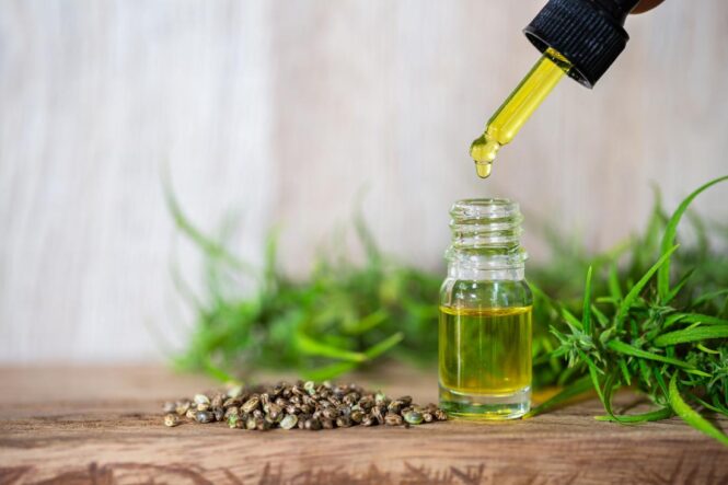 CBD Oil: Extraction, Common Types & Potential Health Benefits