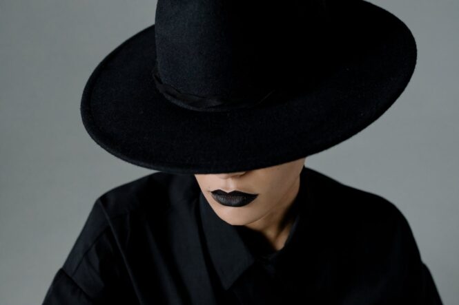 6 Reasons Why Black Lipstick Is Back In Style In 2023