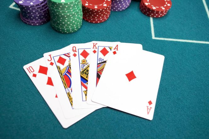 Strategy Tips & Tricks That Will Help You Improve Your Poker Skills