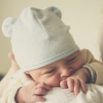 Best Ways to Sleep Train Your Baby - Guide 2022