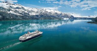 Navigating the Seasons- Choosing the Perfect Time for an Alaskan Cruise