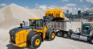 How to Safely Operate a Front End Loader 